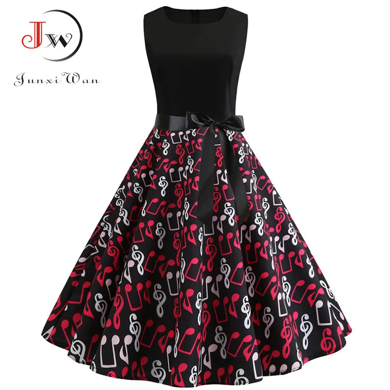 Chic Vintage 50s/60s Black & White Polka Dot Summer Dress - Perfect for Parties and Office!