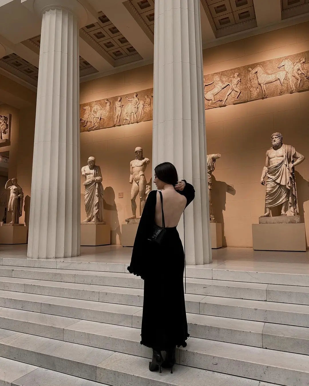 Chic Backless Maxi Dress with Flare Sleeves - Elegant Knitted Sweater Style for Women