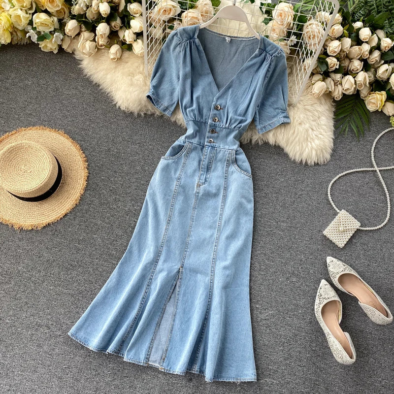 Chic Summer Retro Midi Denim Dress - V Neck Button-Up with Sexy Split & Ruched Detail for Elegant Street Style